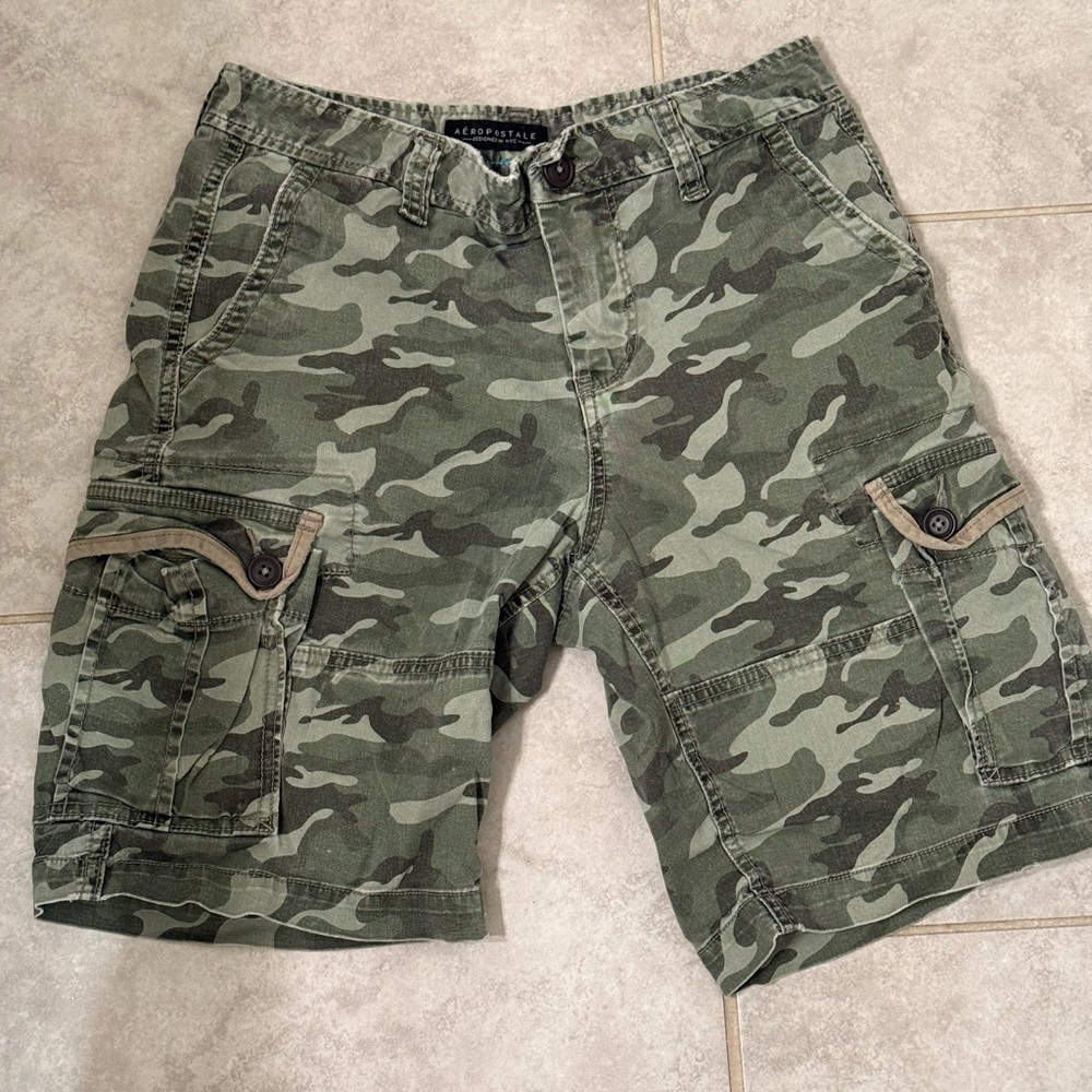 Aeropostale Cargo Pockets Shorts Men's Size 27 Camouflage Camo Ripstop Cotton